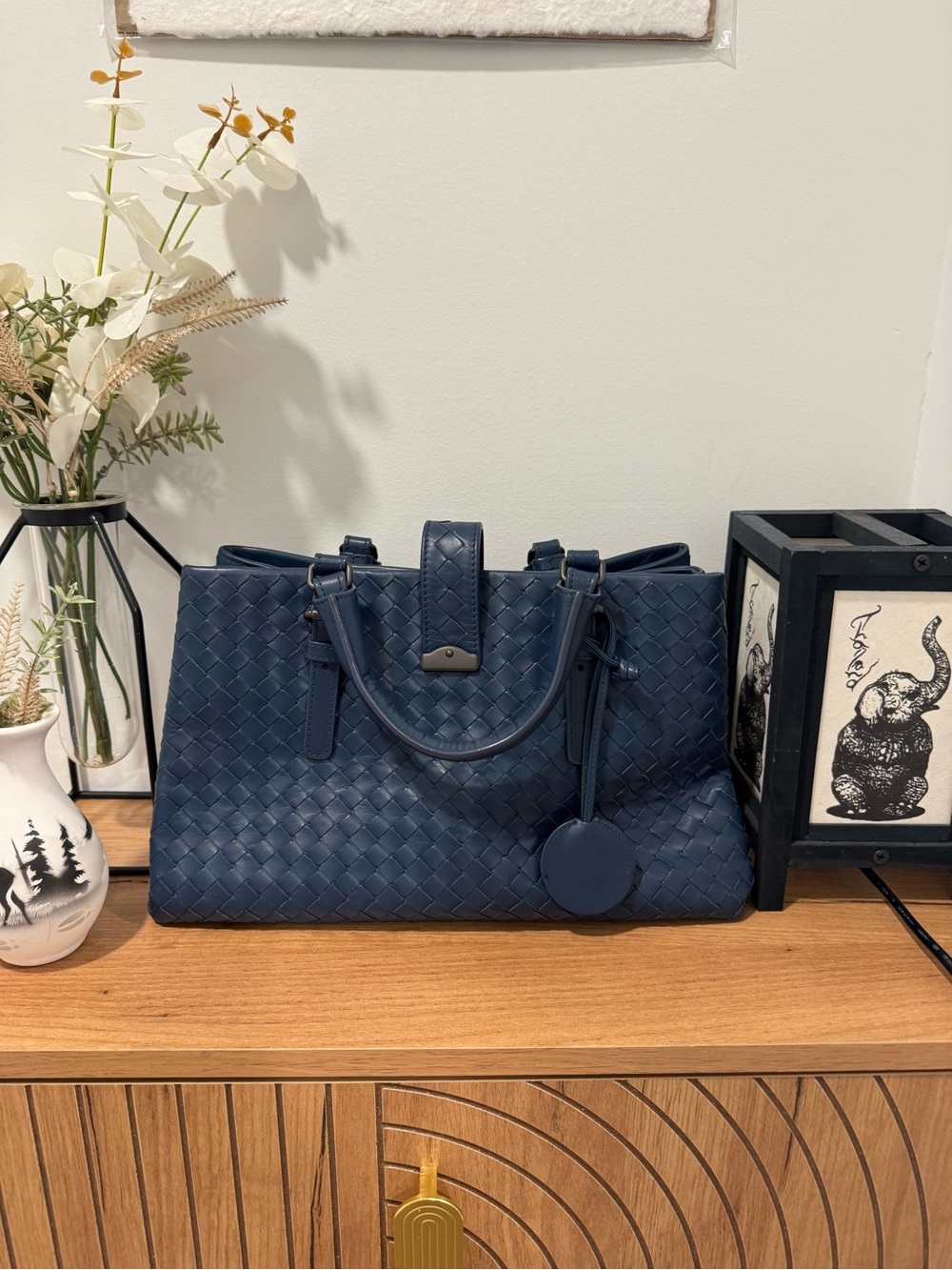 Bottega Veneta Tote, Roma Intrecciato, Blue, Classic, Limited Edition - Picture 2 of 7